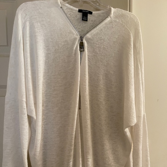Alfani Zip Cover Up.  Size Large; White. - Picture 1 of 6